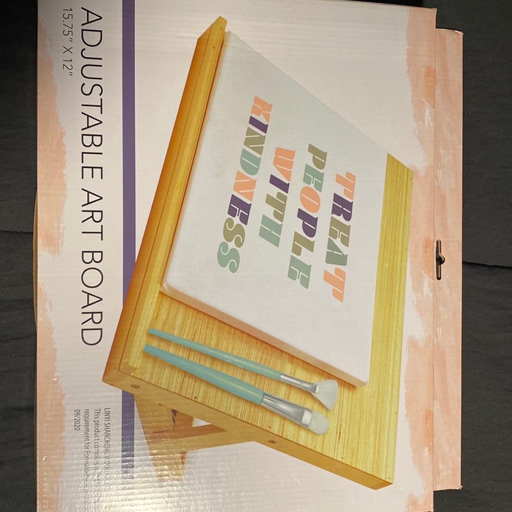 Adjustable art board